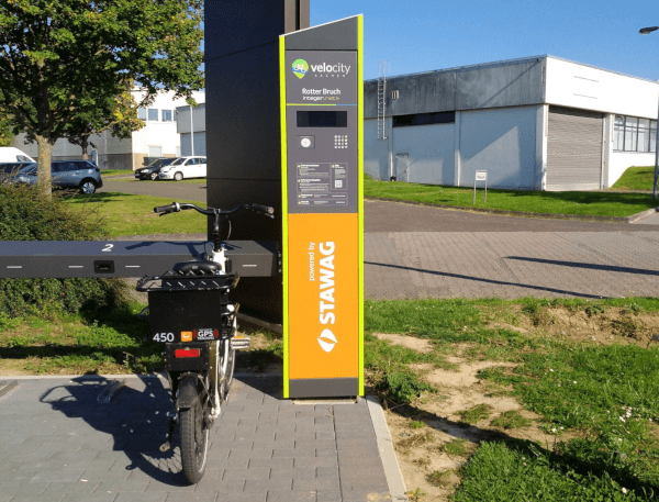 Velocity station